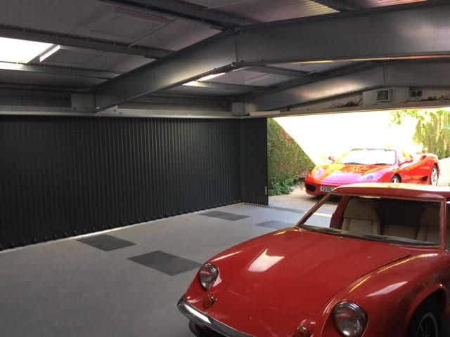 Garage 10